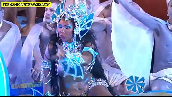 Preview 2 of Xxx Real Mother Son - Carnaval - Musas nas alegorias 1