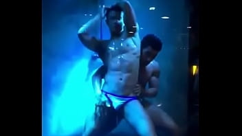 Preview 1 of Grip Sex Rep - Gogos dancer hot 2