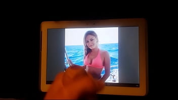 Preview 3 of Japan Vum - Cumming over ijustine Cum Tribute Justine Ezarik