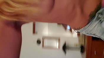 Preview 2 of Sexo Vravo - Emy Angel