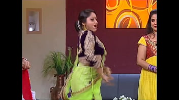 Preview 3 of 3 Police Force A Guy - Mallu Serial Actress  Chandana Mazha Actress Megna Hot Dance