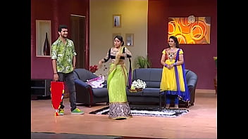 Preview 1 of 3 Police Force A Guy - Mallu Serial Actress  Chandana Mazha Actress Megna Hot Dance