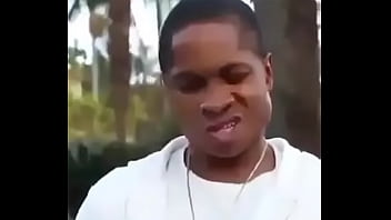 Preview 2 of Demasiado Grande - 1.MP4