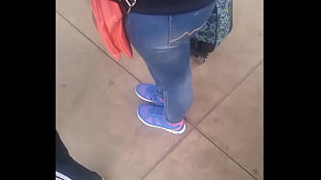 Preview 4 of Lisa N Vs - EL CULAZO QUE TIENE ESTA MADRE