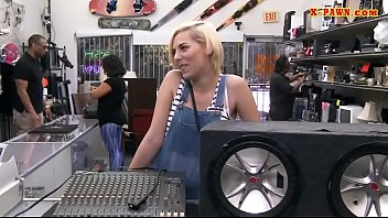 Preview 1 of Mom Ins - Blondie sells her BFs subwoofer and fuck