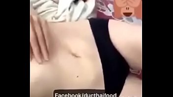 Preview 1 of Xnxx Vo Chong U40 Van Xung - Hồng Th&aacute_i Ho&agrave_ng show h&agrave_ng