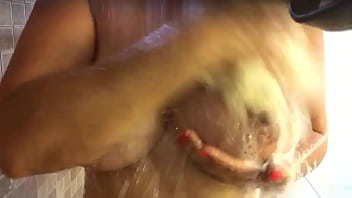 Preview 2 of Videodeporno - wife getting ready to get fucked by my dick