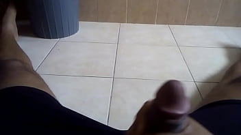Preview 4 of Scream Wet - Que rico se mueve la verga de mi novio video robado VID 20160912 125822