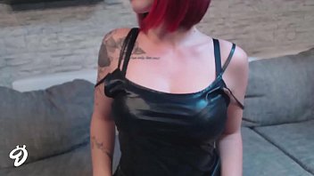 Preview 1 of Cortana Tetona - Neues Video im knappen Wetlook Kleidchen