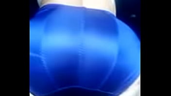 Preview 3 of Stud For Dick Woodss - yo con mis calzones azules