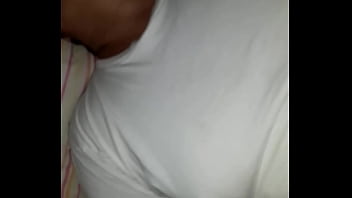 Preview 4 of Mallu Mom Smooch - Bien puta