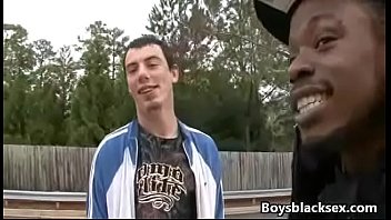 Preview 3 of Www Porn Baba Com - Black Gay Muscular Man Fuck WHite Skinny Boy 15