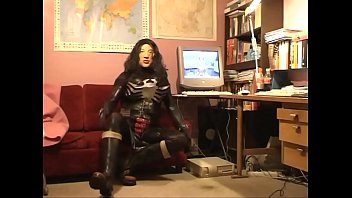 Preview 3 of Foreplay In The Workplace - Roxina2006ZentaiGurlWebSlut141206XL.WMV