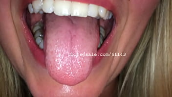 Preview 4 of Cumaholicteen - Mouth Fetish - Diana Mouth Video 1