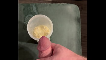 Preview 3 of Suuny Lennon - Big Dicked White Bodybuilder Cums Into His Own Protein Shake