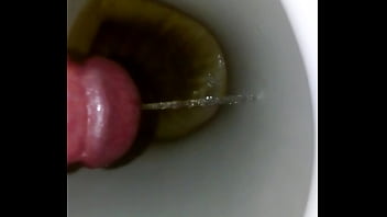 Preview 4 of Blackman And Jepang Girl - Pissing on Safari