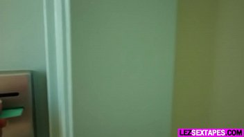 Preview 1 of Porn Naman Yan - Lez Sextape With Ariana Grand And Mandy Armani