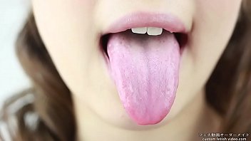 Preview 1 of Mira Xnxx - Tongue fetish Beautiful girl&#039_s tongue