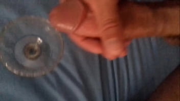 Preview 2 of Film Full Movic - cum in glass