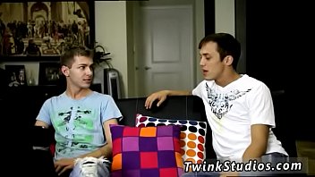 Preview 1 of Madre E Hijos Incesto - Free gay porn with latvian Brice Carson is bragging to his