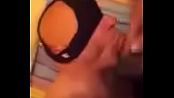 Preview 3 of Gay Tro Xuong - video-1497295692