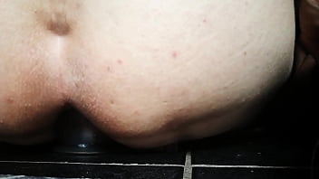 Preview 2 of Phim Sex Bb Cute - riding my dildo quick n deep in my gay ass
