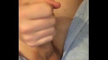 Preview 1 of Uynstlbad - jerking of again
