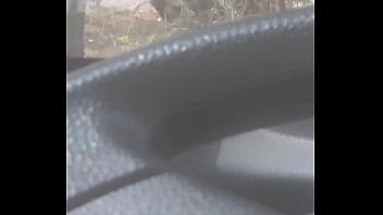 Preview 3 of Hindi Girl Xxxii Dog Video - Girls doing toilet at daman checkpost