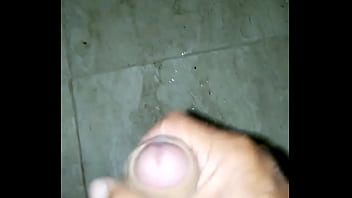 Preview 3 of Muslim Bhabi Gand Fucking - VID 20170605 225612