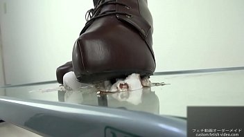 Preview 3 of Shuejob - Food crush fetish