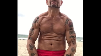 Preview 4 of Vald Selfy - FLEXING AT BEACH