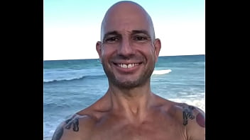 Preview 4 of Antonio Suleiman Arab - BEACH BODY