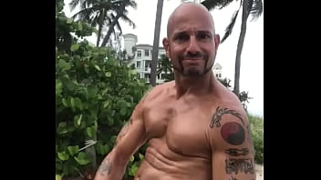 Preview 4 of Family Xxx Www - BEACH BODY BRO