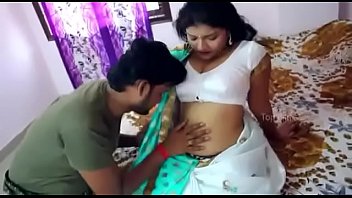 Preview 4 of Hot Hit Coda - shashi aunty compilation 1