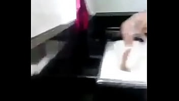 Preview 1 of Pornb Tue - Jueza venezolana milf chavista perrita