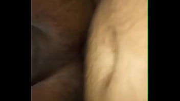 Preview 4 of Milf Mistress Muscular - Cutucando meu parceiro