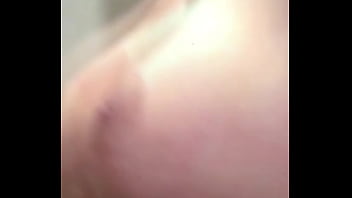 Preview 2 of Spray Too Muck In Pussy