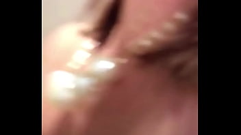 Preview 1 of Spray Too Muck In Pussy