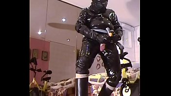 Preview 2 of Paba Xx - Roxina2002RubberOxCockPlay031002.WMV