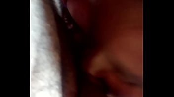 Preview 3 of Xxx Dance Tamil - Casado chupando meu pau escondido