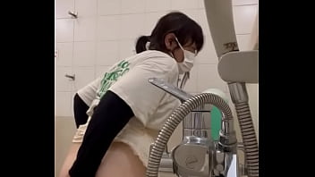 Preview 4 of Dard Bhari Sex Xnxx Hd - 真夏の汗だくトイレアナニー