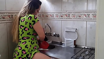 Preview 1 of Www Xx Vbeo Kom - FUI VISITAR A SUZIE SLUT E N&Atilde_O PUDE DEIXAR DE RELEMBRAR COME ESSE CUZINHO