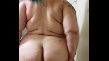 Preview 2 of Animals Sex Mal - Sexy BBW shower