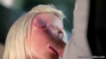 Preview 2 of Kajal Pics Seks - Beautiful Blowjob From Artistic Babe