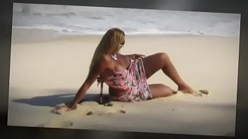 Preview 4 of Dog Sex Hot Grils - Cristiane Travesti / Shemale blond latina Adoro Homens Passivos 21 99668-2035