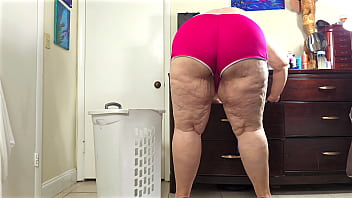 Preview 3 of Poshto Xxx Reeal - Camera man gets horny and starting jerking off his cum by accident on bubble big butt chubby milf in leggings working out booty shorts -  BBW SSBBW