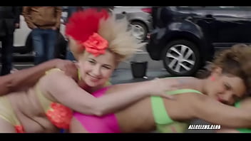 Preview 3 of Gay Ficking - Marie Denarnaud others in H&eacute_roines in s01e01 2017
