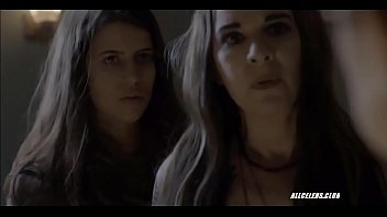 Preview 2 of Porno Dresses - Maria Bopp in Me Chame De Bruna in s01e02 2016