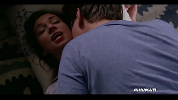 Preview 3 of Nrw Hindi Hd Xxx Videos - Lauren Lapkus in Crashing in s01e01 2017