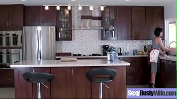 Preview 1 of Soudia Giral Proncom - Slut Sexy Housewife (Veronica Avluv) With Big Tits Enjoy Hard Sex On Cam vid-28